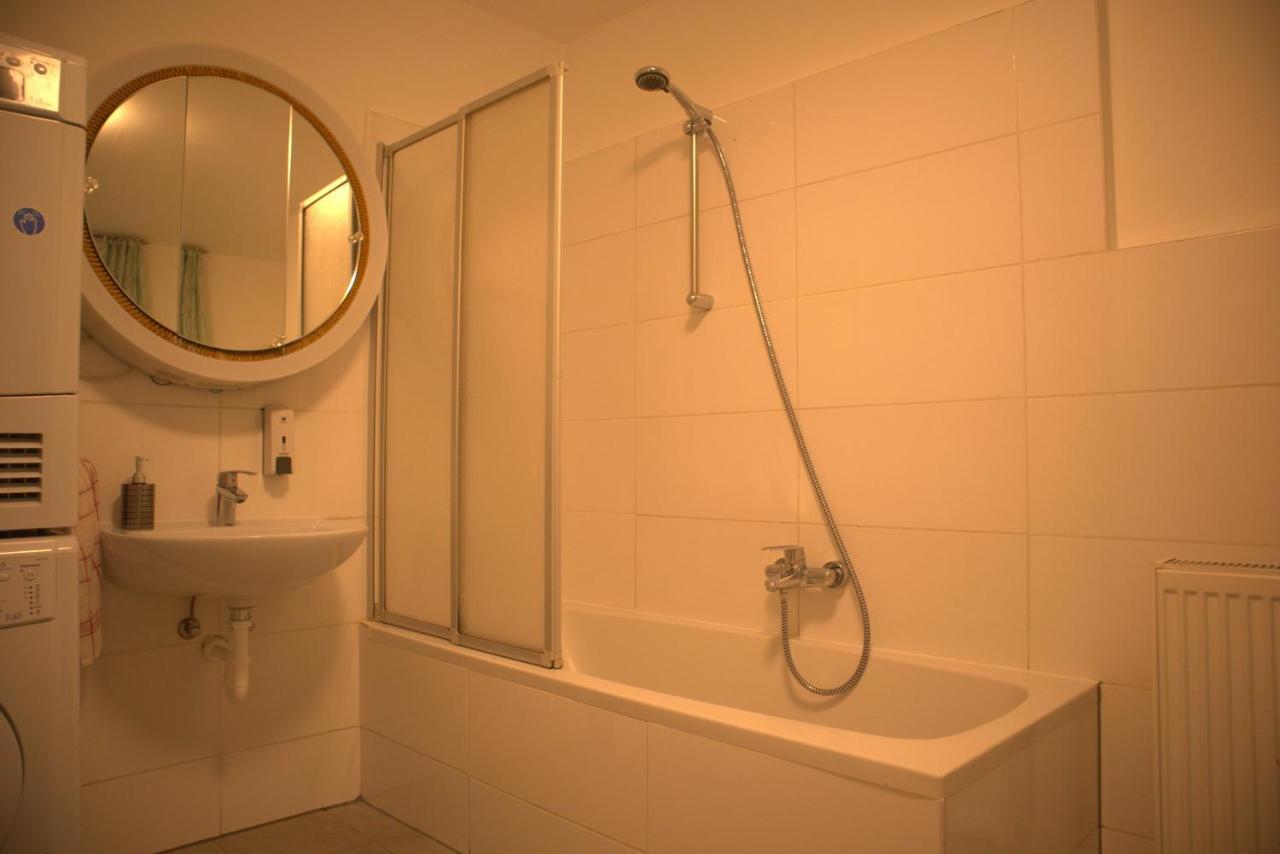 Апартаменты Brilliant Souterrain Apt. - Prater Amuesement Park Вена Экстерьер фото